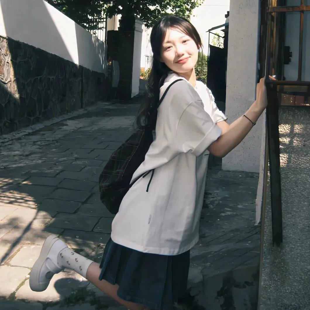 白王红后